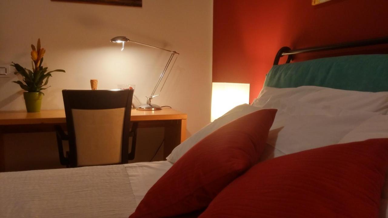Bed and Breakfast La Casa Del Melograno Санта-Венерина Экстерьер фото