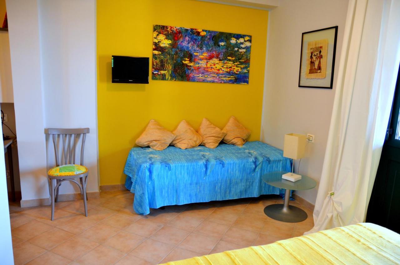 Bed and Breakfast La Casa Del Melograno Санта-Венерина Экстерьер фото