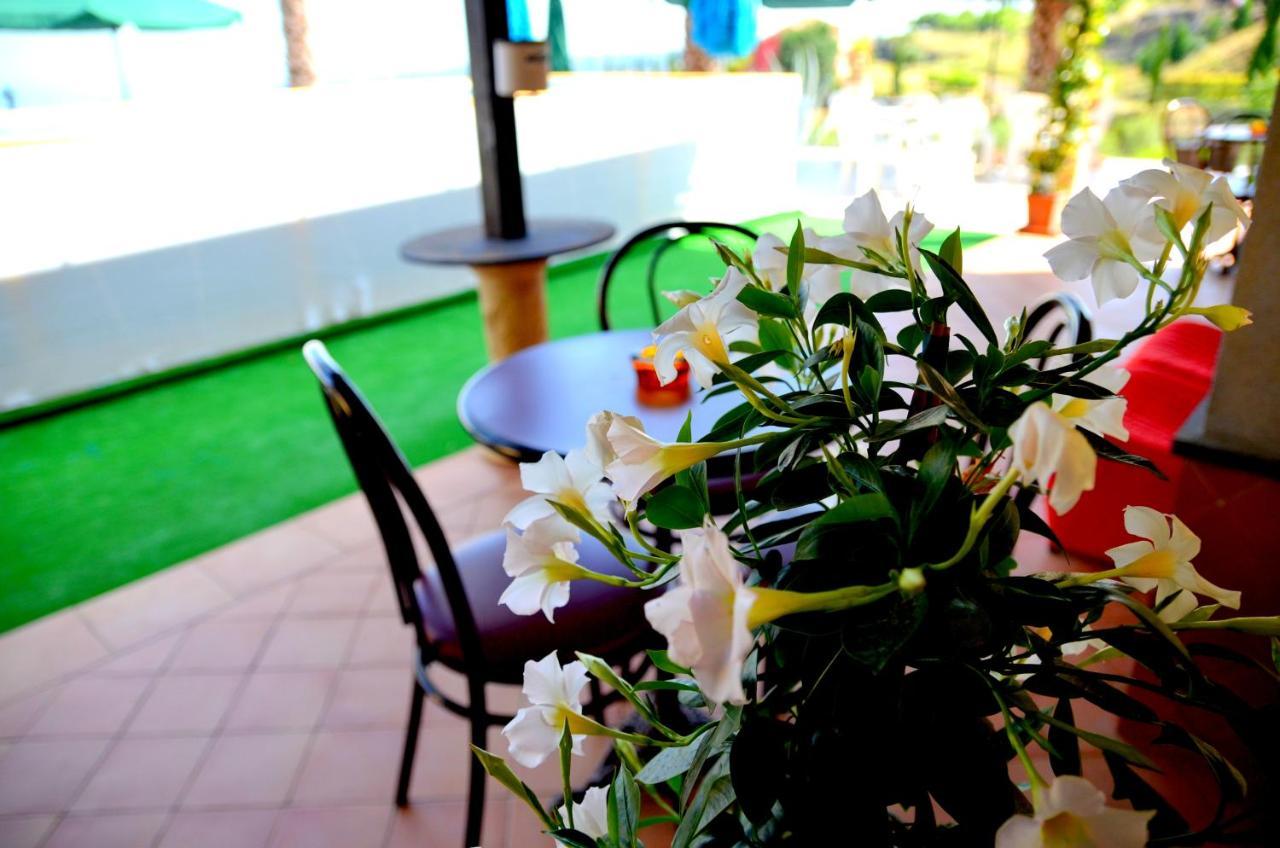Bed and Breakfast La Casa Del Melograno Санта-Венерина Экстерьер фото