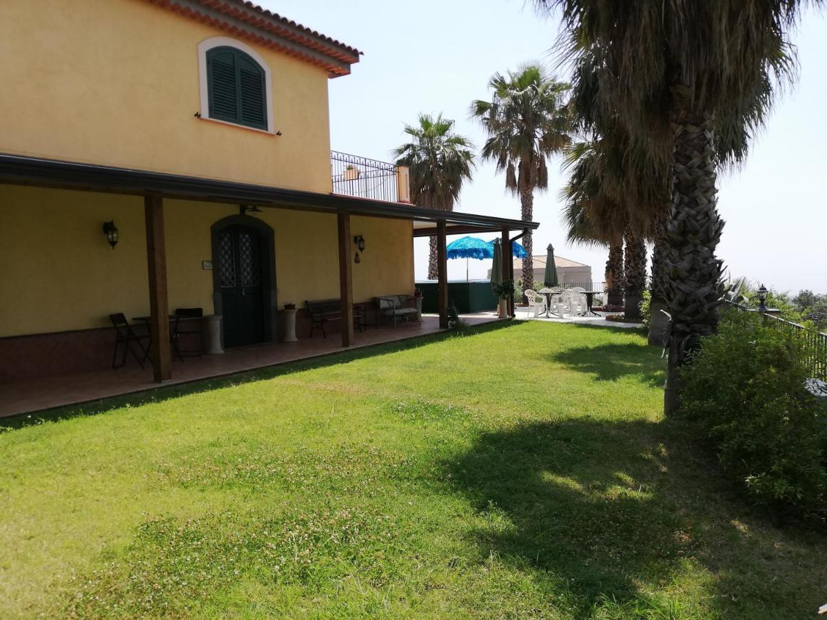 Bed and Breakfast La Casa Del Melograno Санта-Венерина Экстерьер фото